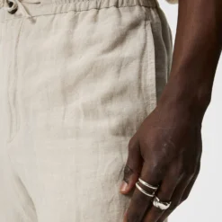 J.Lindeberg Pantalons Regular Broek Noah Heren Lichtbeige 9 J.Lindeberg Pantalons Regular Broek Noah Heren Lichtbeige -Jack & Jones Verkoop c68f088c9dfb55a5a634fb47951e47ac scaled