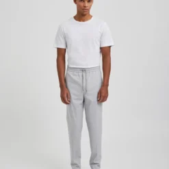 Bertoni Pantalons Loosefit Broek Snoore Heren Lichtgrijs -Jack & Jones Verkoop f0d38bc841e3095cac92669694de9e99 scaled